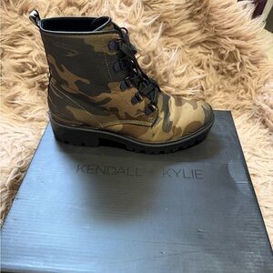 Kendall & Kylie Camouflage Lace-Up Boots